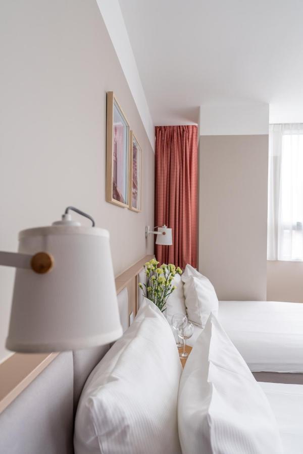 Hotel Altus Poznan Old Town - Destigo Hotels Extérieur photo